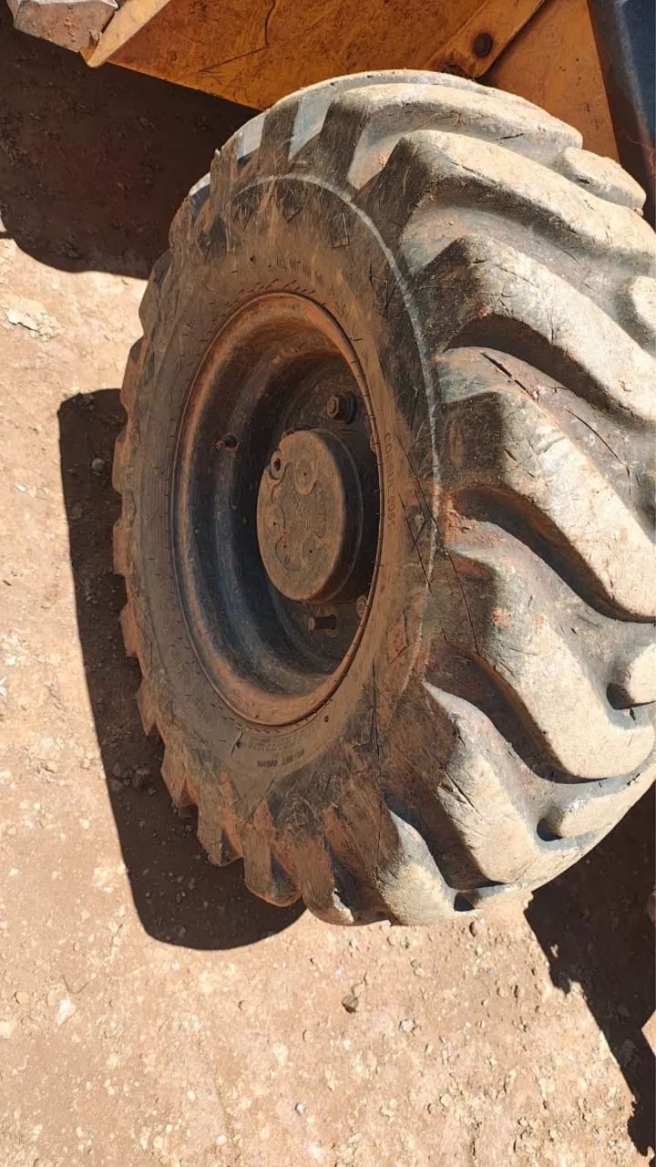 Retro New Holland B95 (2015). - Foto 5