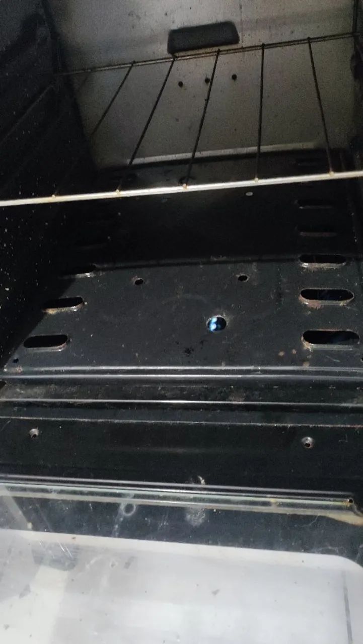 Vendo fogão de 4 bocas  - Foto 6