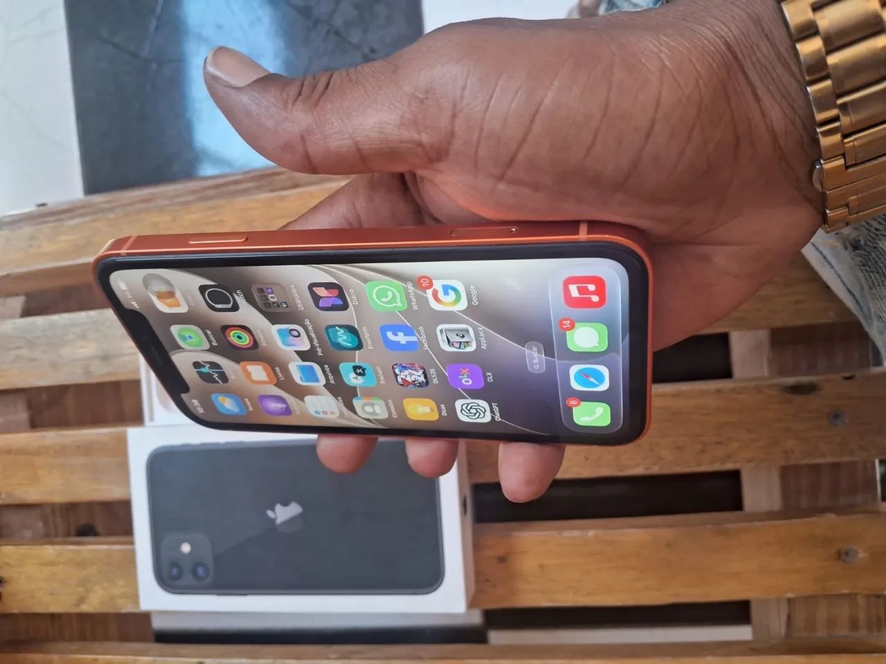 iPhone 11 na caixa 128gb sabor 17 pro Max  - Foto 4