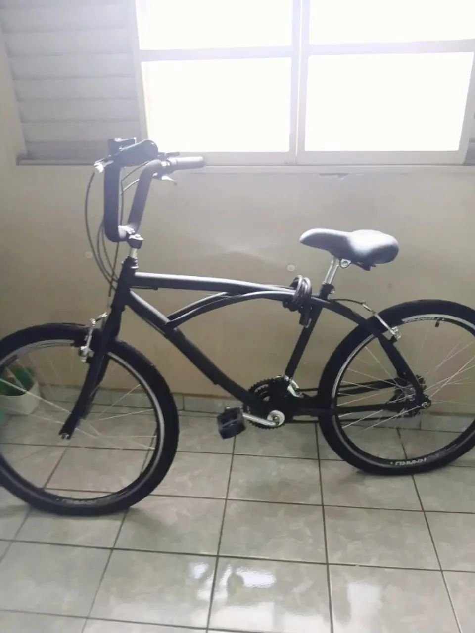 Bicicleta nova, usada apenas 2 vezes.