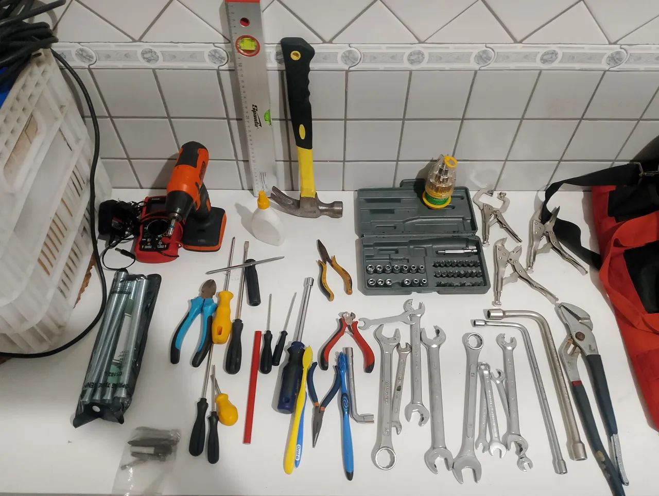 Various Tools65735644674307120