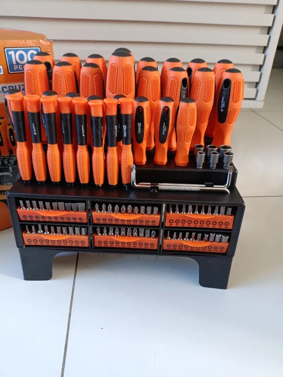 Jogo de chave fenda e Philips com 100 peças Fort G - Foto 3