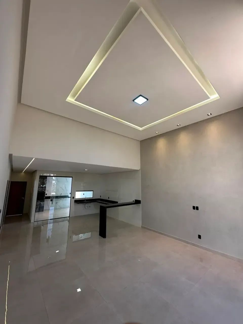 Alugo casa em condominio
