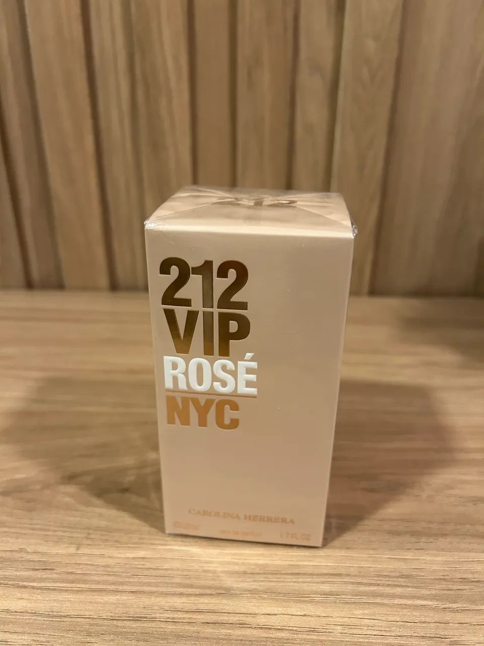 Perfume 212 VIP Rosé  - Foto 3