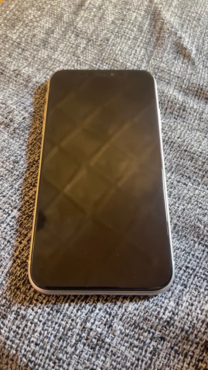 Celular IPhone 11 - Foto 2