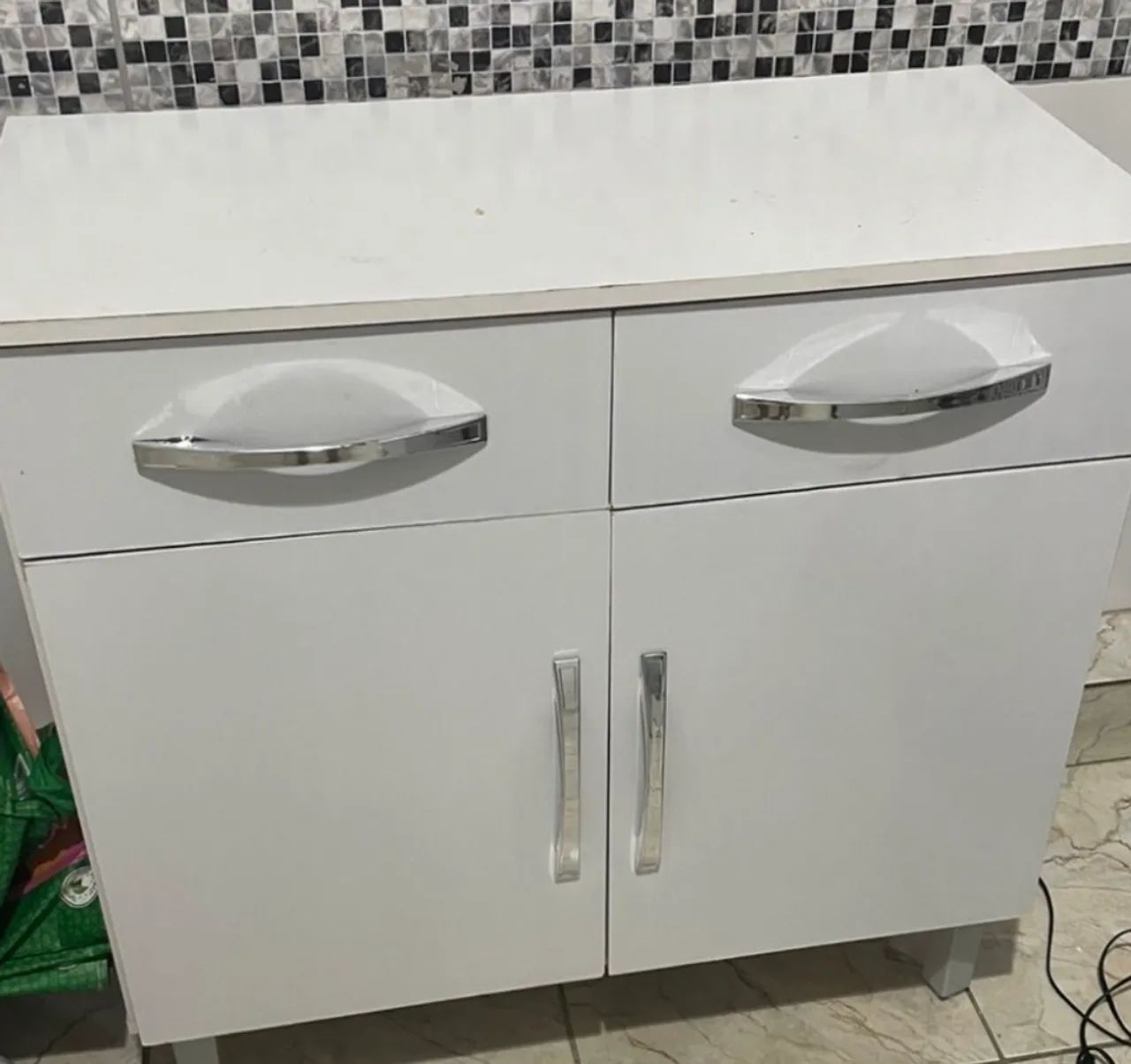 Vendo armário 