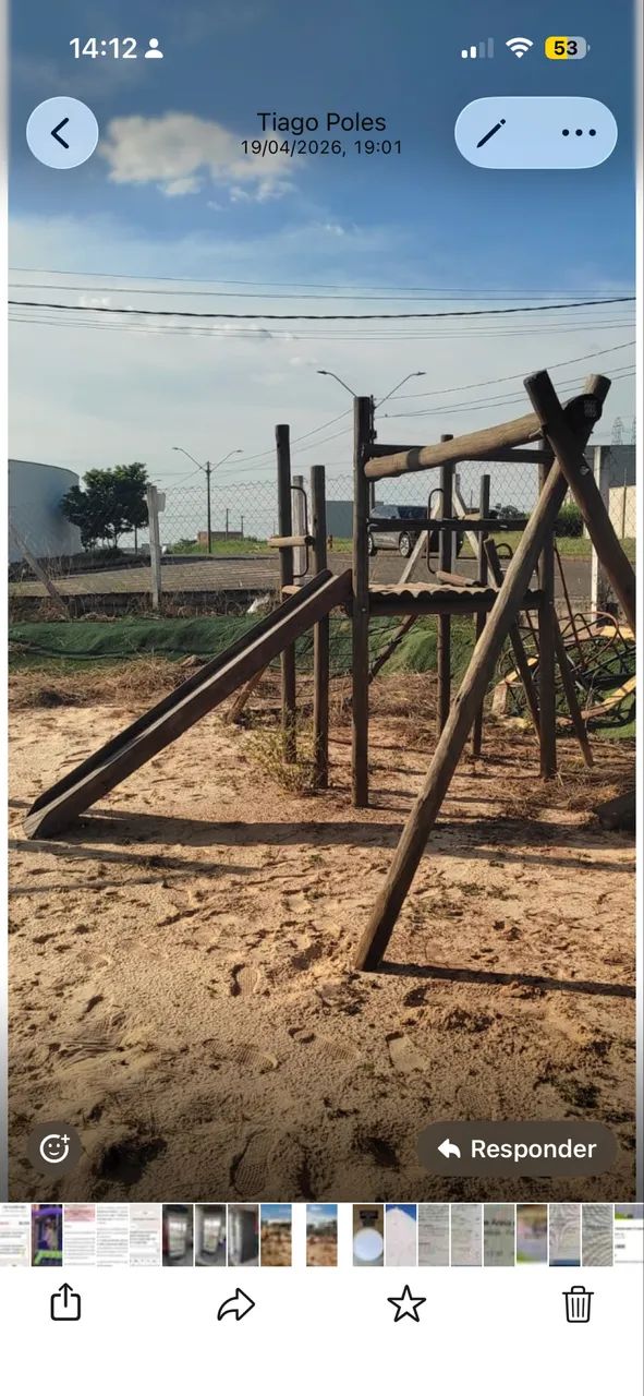 Playground Parquinho de Eucalipto Tratado  