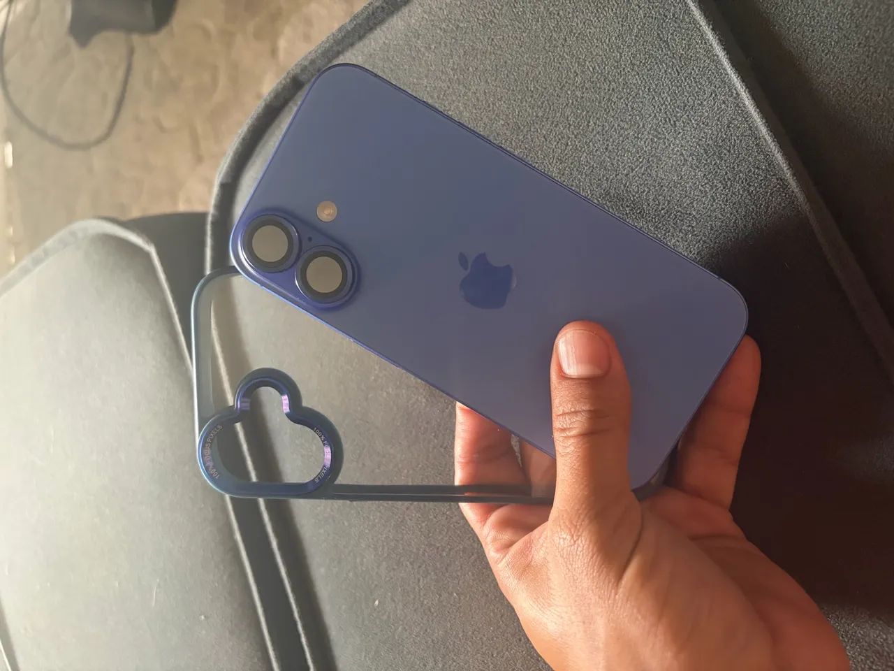 iPhone 16 128gb azul - Foto 3