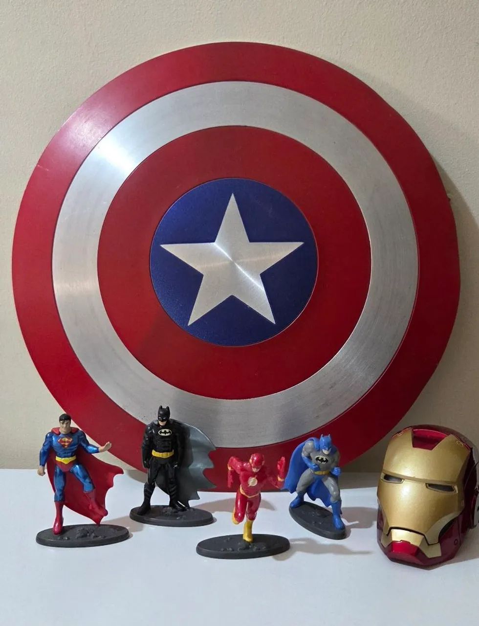 Lote de miniaturas do Vingadores Marvel