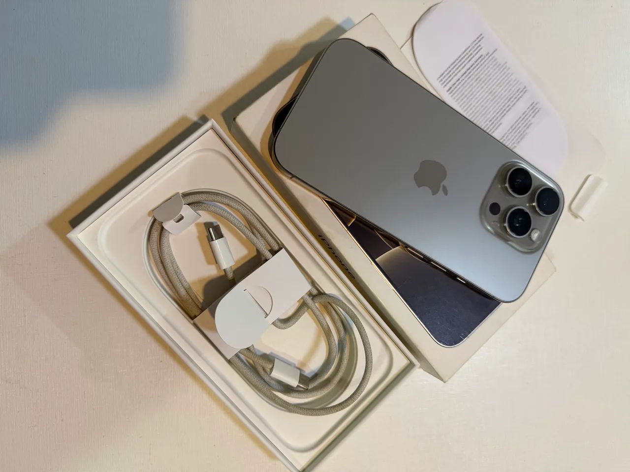 Apple iPhone 16 Pro 256GB Natural Titanium - Foto 2