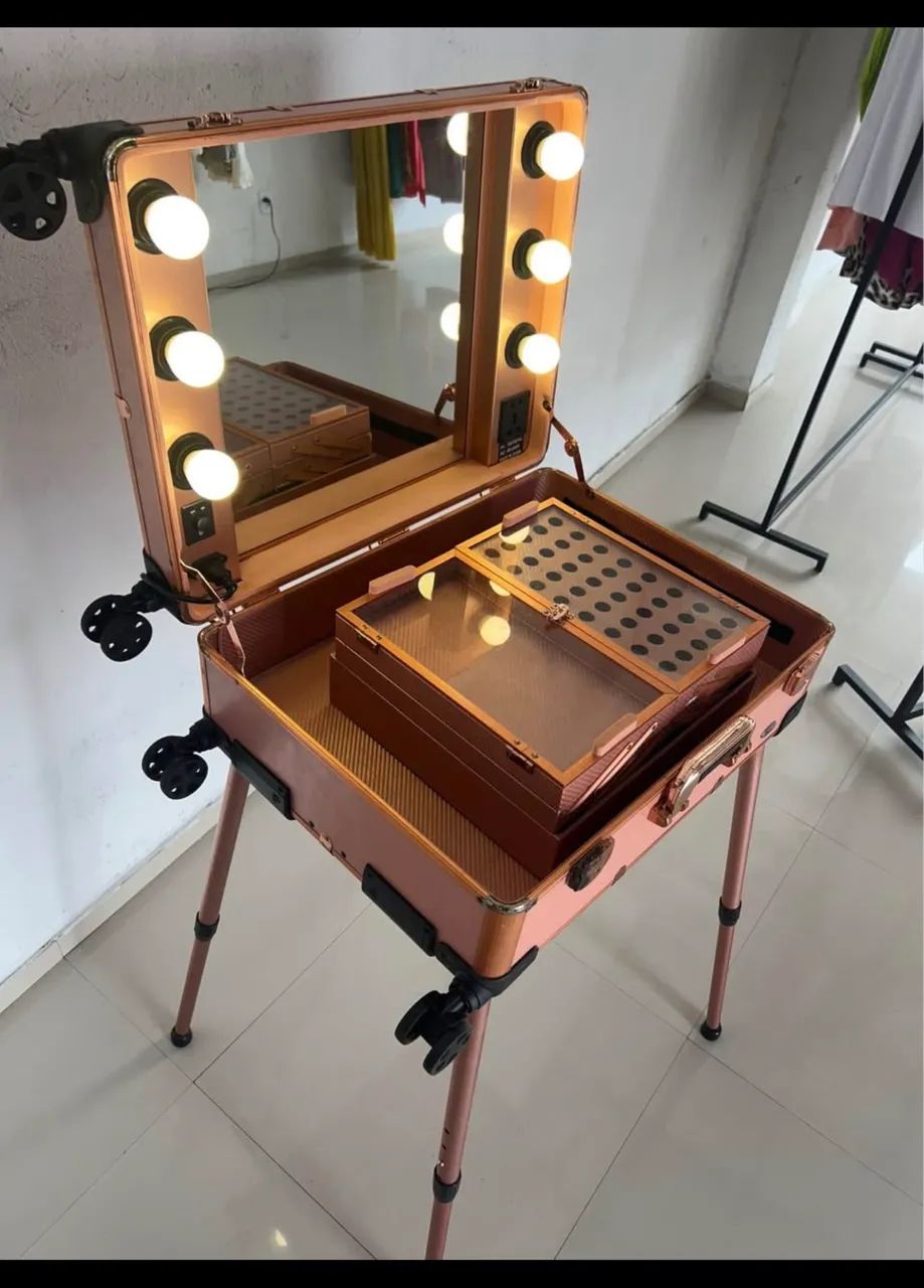 Maquiagem maleta camarim  - Foto 3