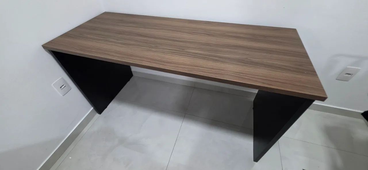 Mesa 1,50 m × 0,60 m para escritório.  - Foto 4