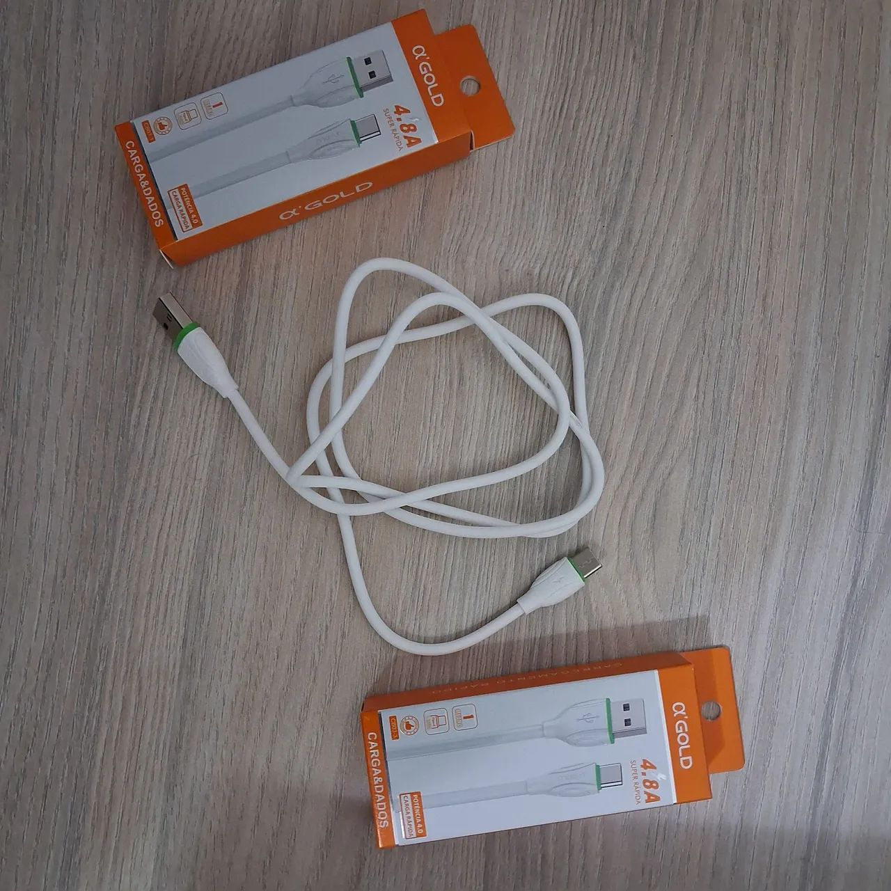 USB-C com 1 metro de comprimento - Branco - Novo - Foto 2