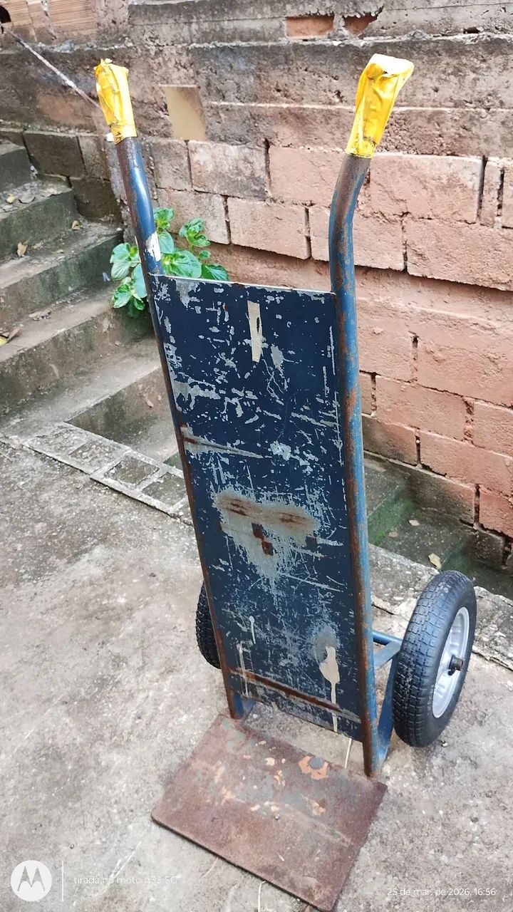 Carrinho de carga com rodas novas - Foto 3