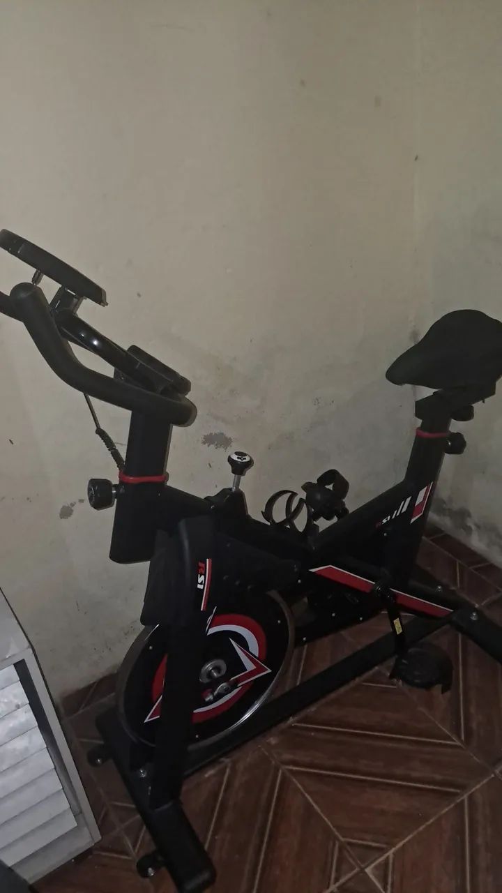 Bicicleta de Academia
