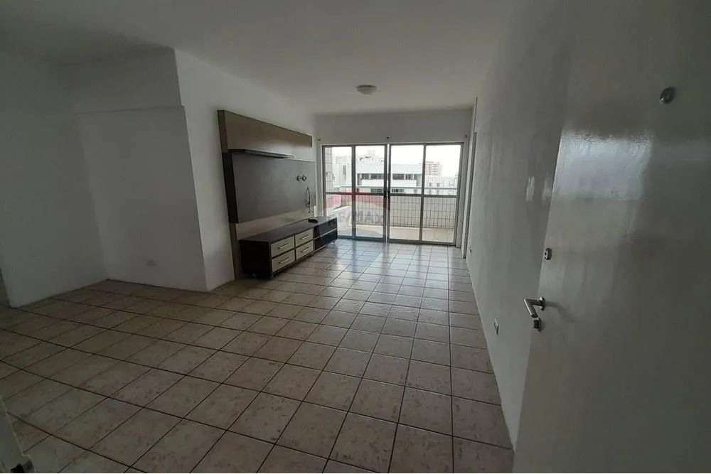 Apartamento no Espinheiro com 04 quartos - Foto 2
