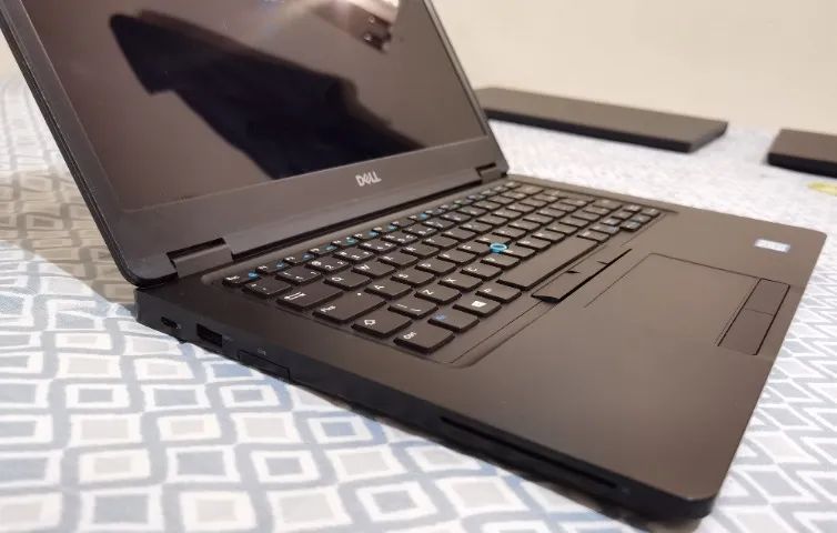 Notebook Dell Core i5 6300u 3.0Ghz - 8Gb DDR4 - 256Gb Ssd Nvme - Teclado Retro Iluminado - Foto 4