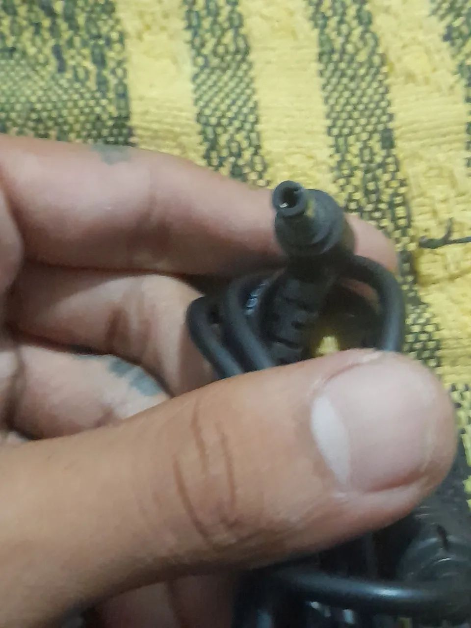 Fonte CCE 19v 3a para notebook original  - Foto 3