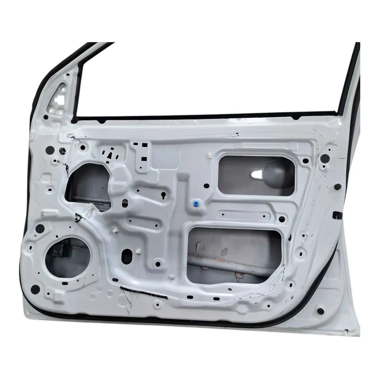 Porta Dianteira Direita Original Nissan Versa 2013 a 2018 - Peças