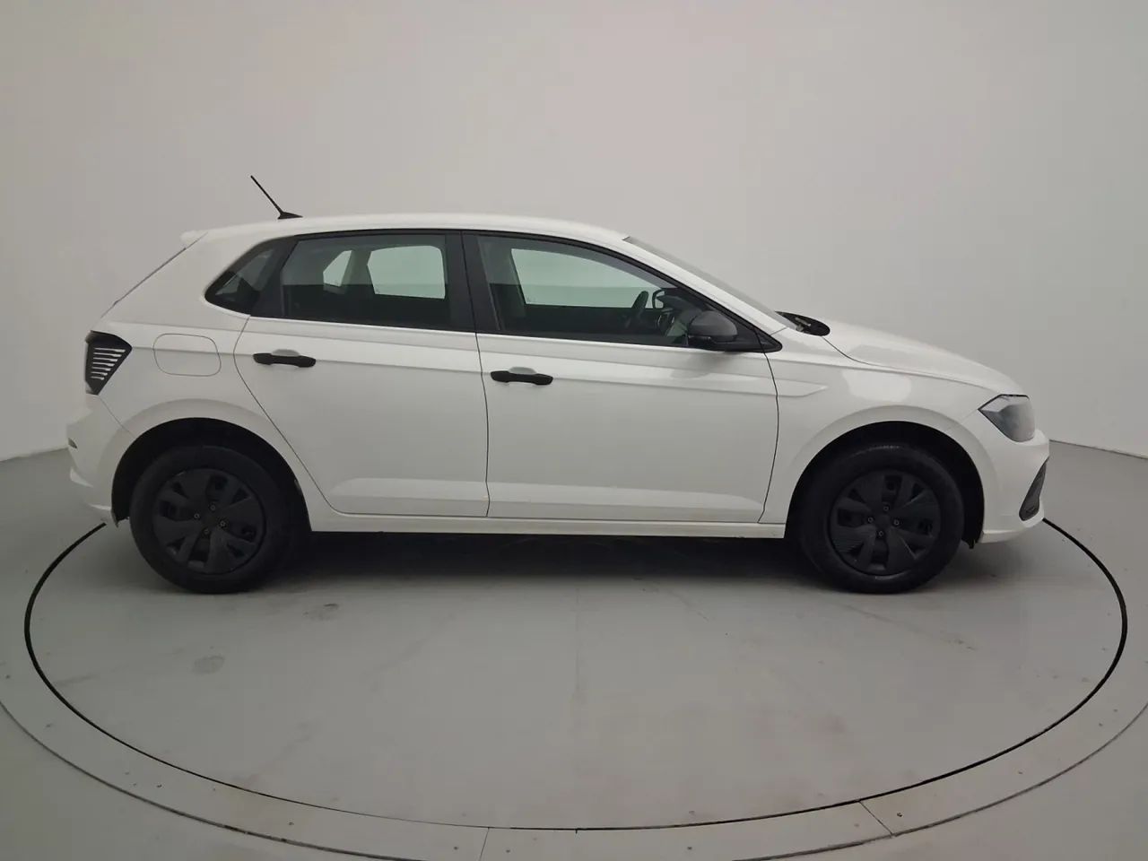 Volkswagen Polo Track 1.0 Flex 12V 5p, foto 6 de 18