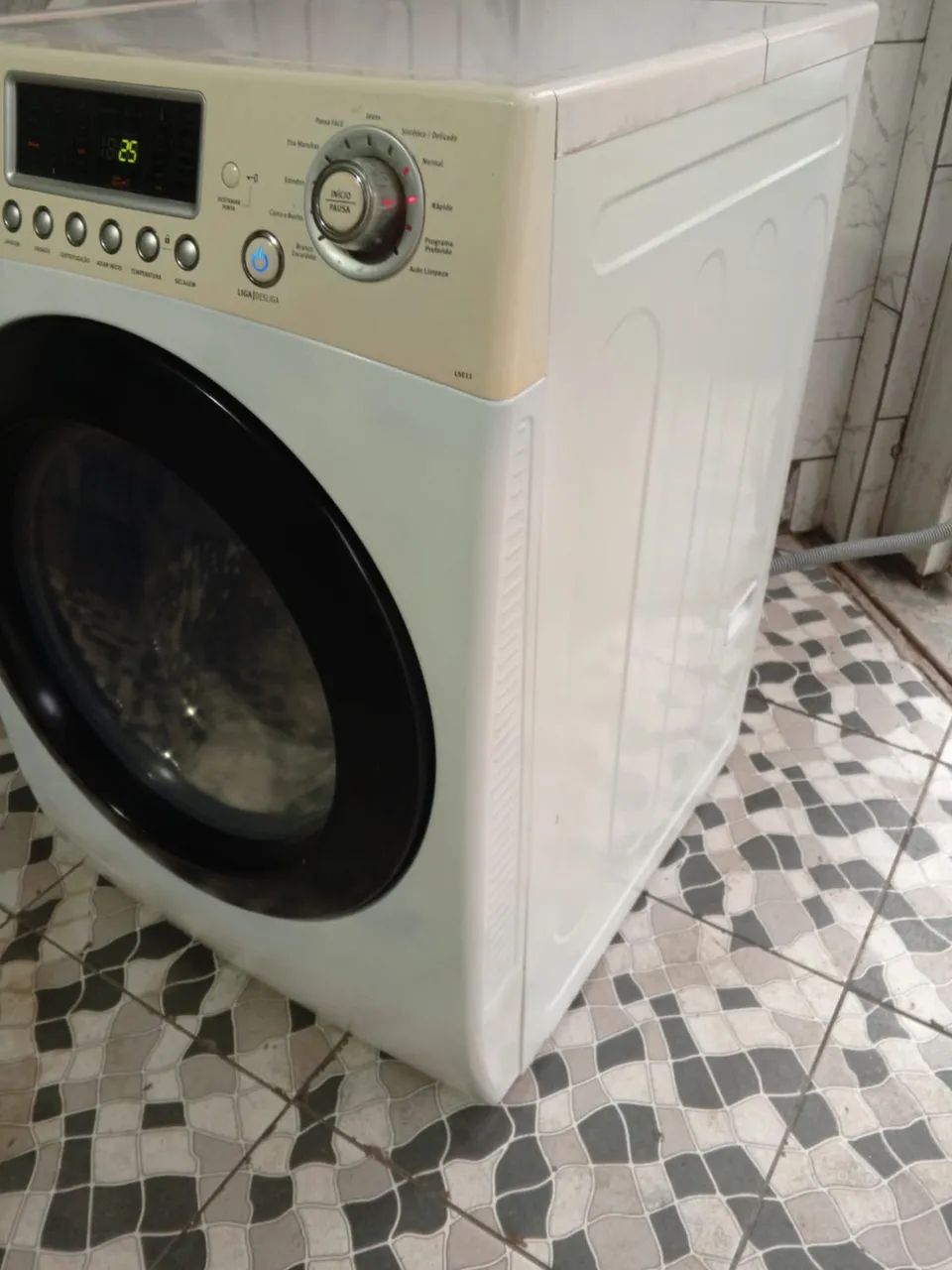 Lava e seca Electrolux 10.5kg  - Foto 3