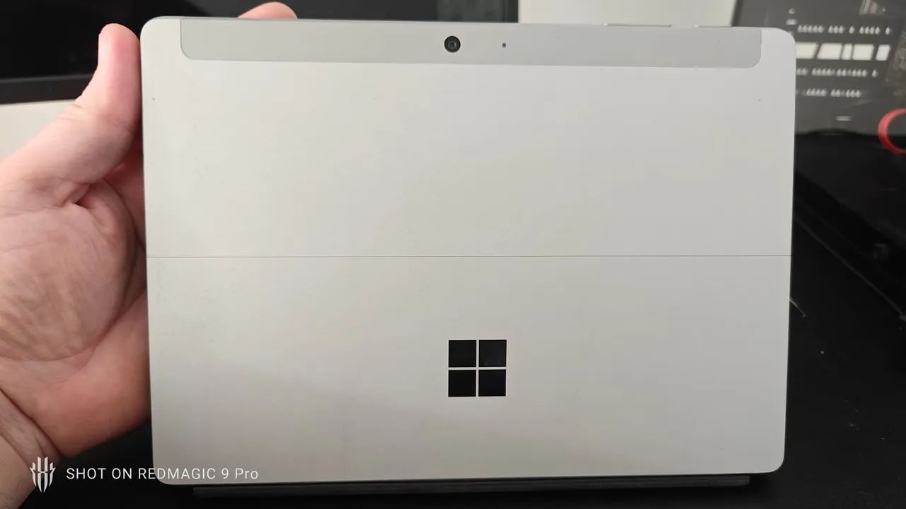 Notebook 2 em 1 Microsoft Surface Go 2 Core m3 8GB SSD 128GB + Teclado + Caneta - Foto 4