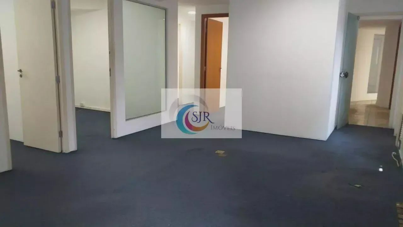 Conjunto comercial de 229 m² com 5 vagas de garagem na Vila Olímpia - Foto 4