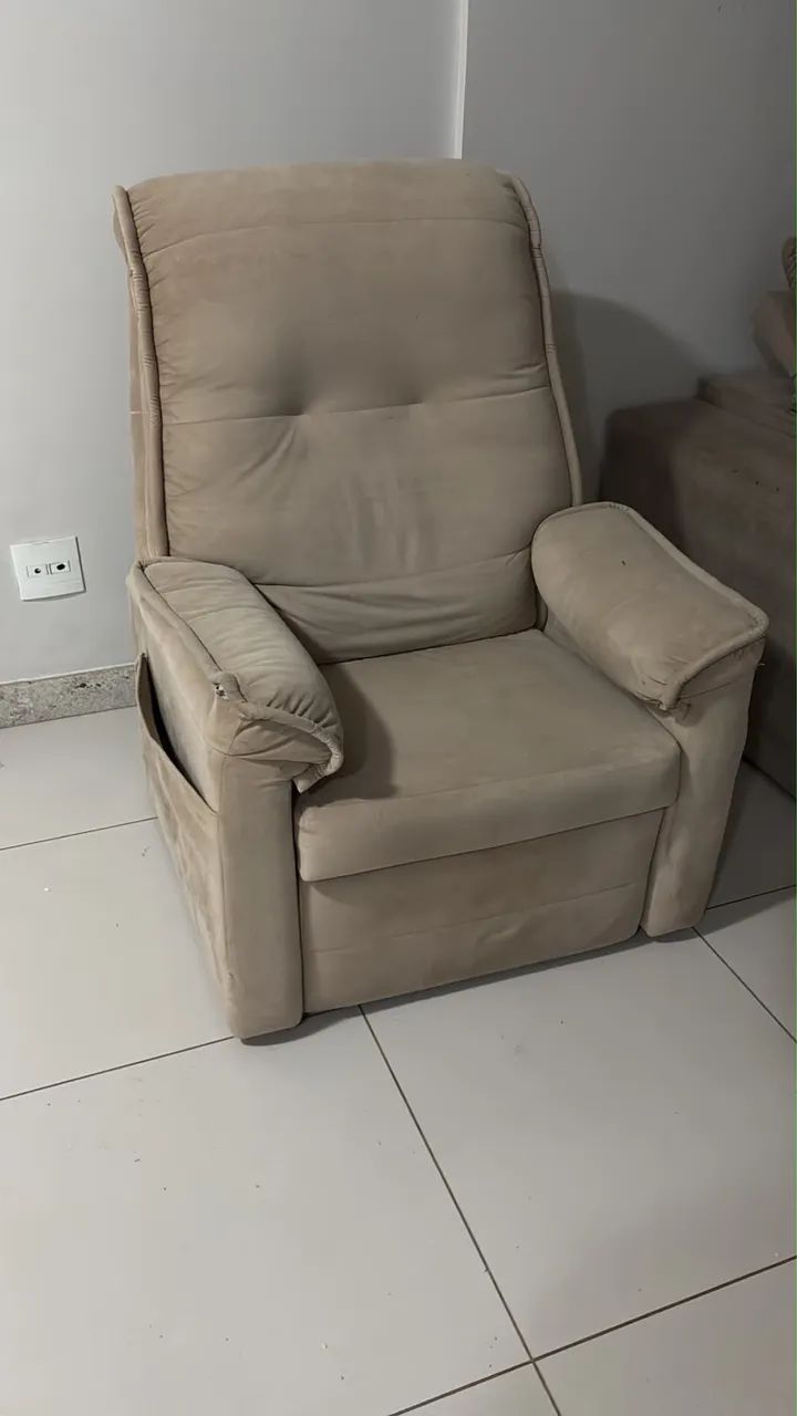 Poltrona reclinável 