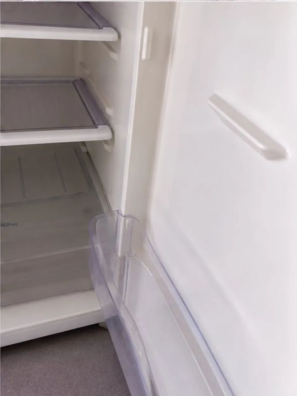 Geladeira Eletrolux duplex 220v - Foto 4