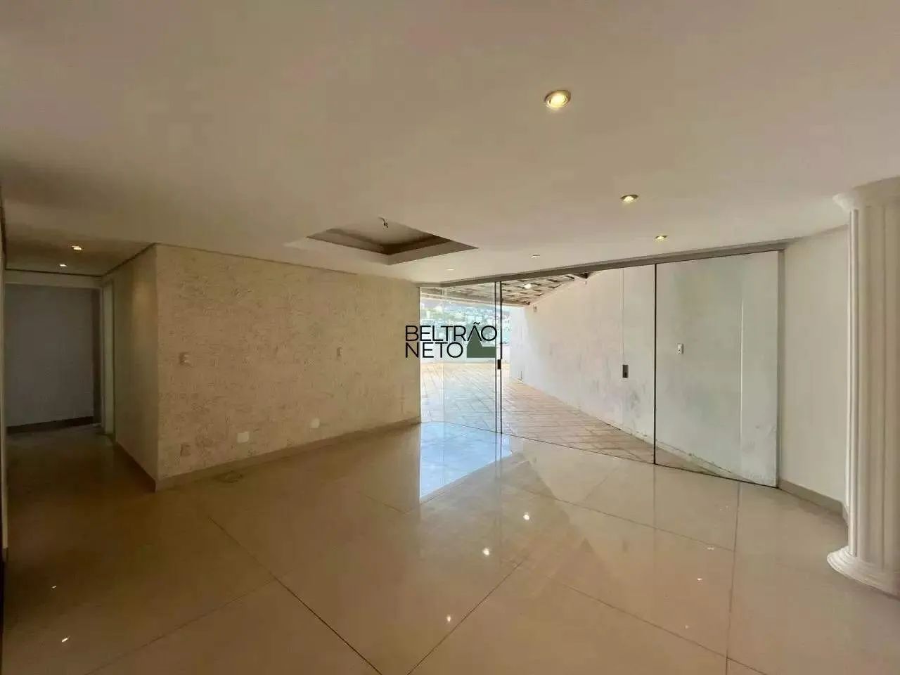 Área privativa 3 quartos para alugar no Buritis - Foto 4