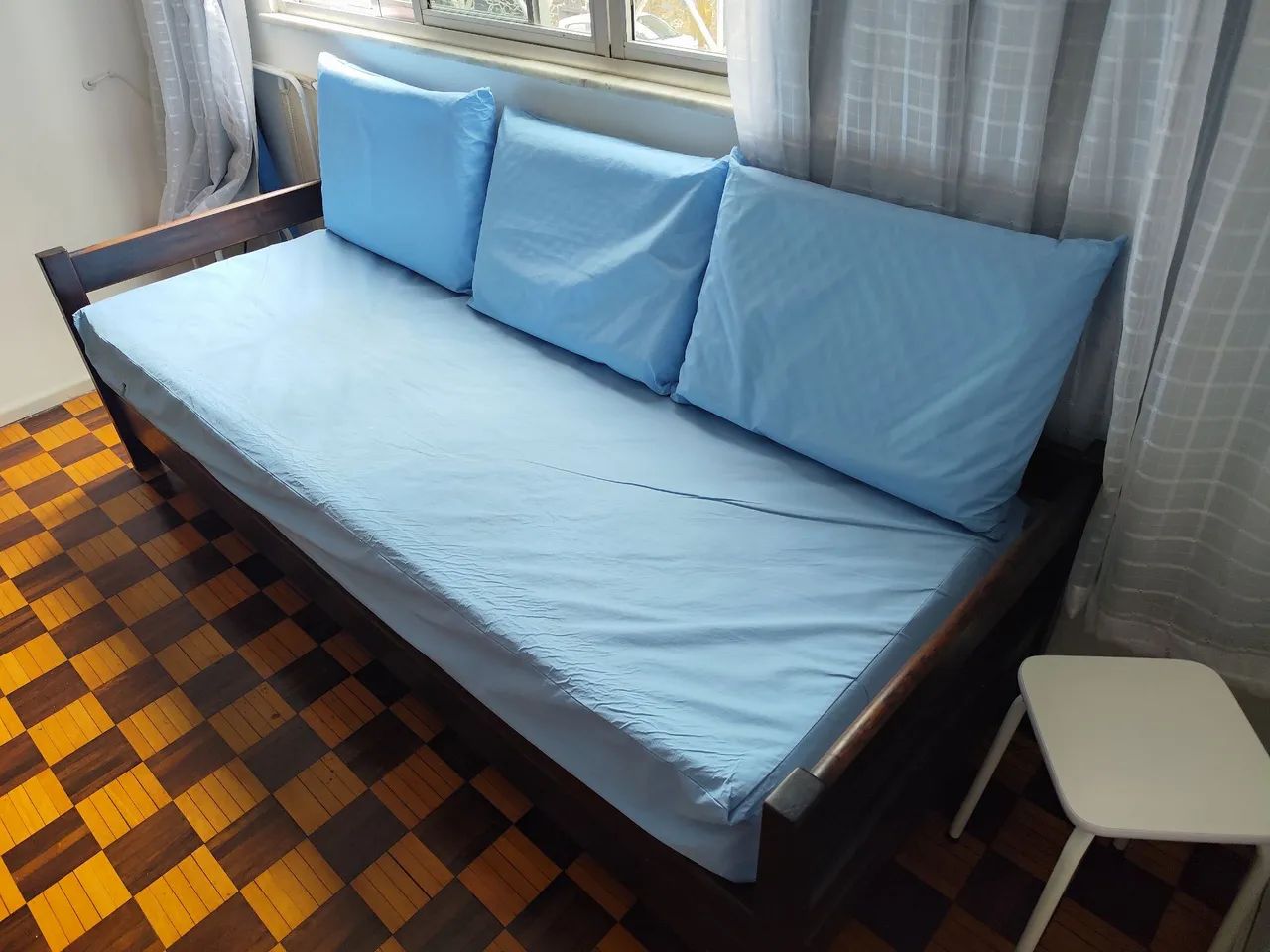 Solid wood sofa bed65576096647297121