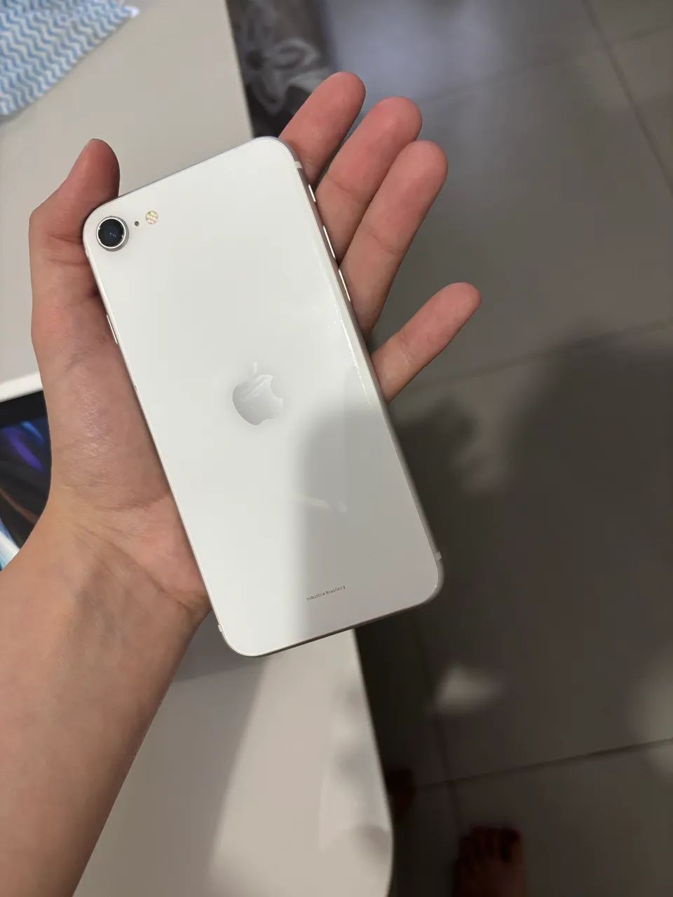 iPhone SE 2ª Geração 64 GB Branco - Completo com Caixa - Foto 4