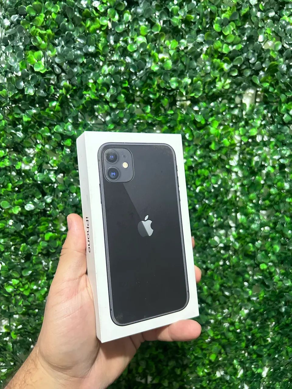 iPhone 11 com caixa tudo ok - Foto 4
