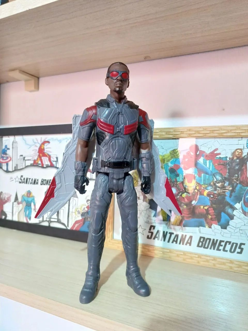 Falcão Negro 30 cm original marca Hasbro  - Foto 4
