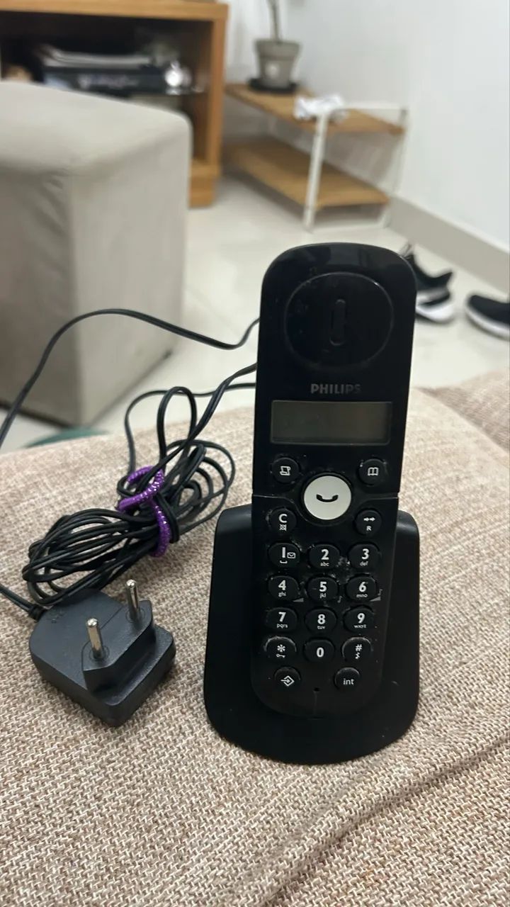 Telefone móvel Philips 