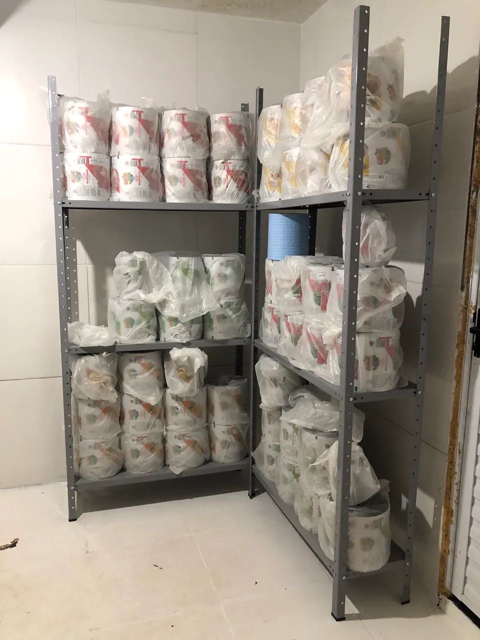 Estante de aço Reforçada Suporta 180kg - Foto 2