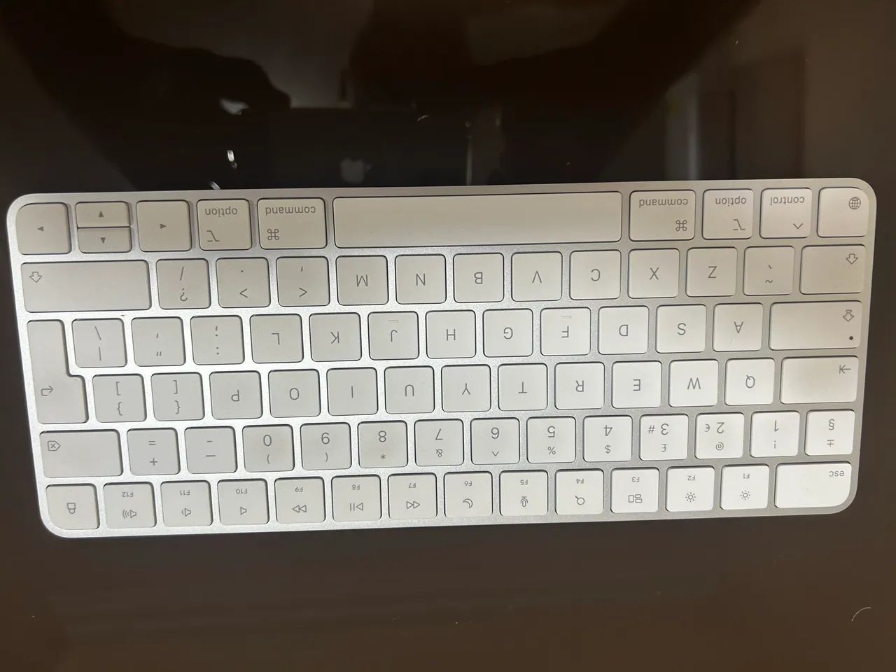 Magic Keyboard - 15 Dias de uso - Foto 2