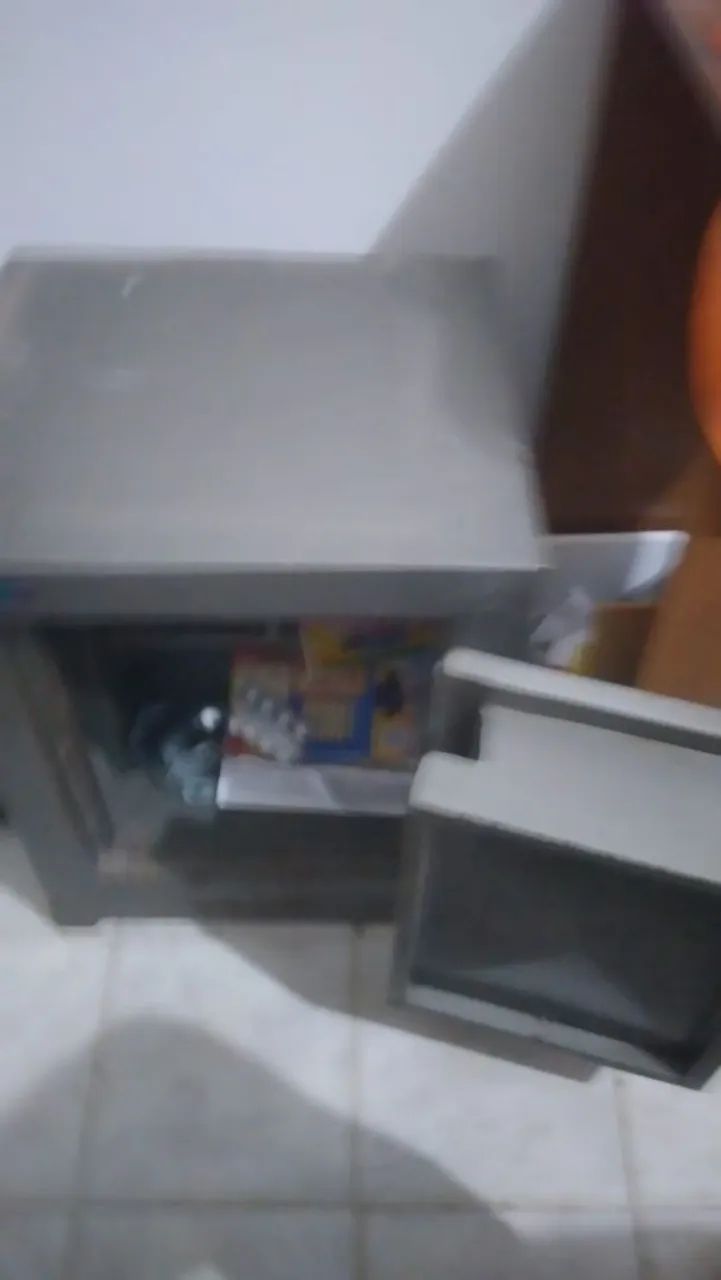 Cofre Grande de Aço - Chave + Segredo - Usado - Foto 5
