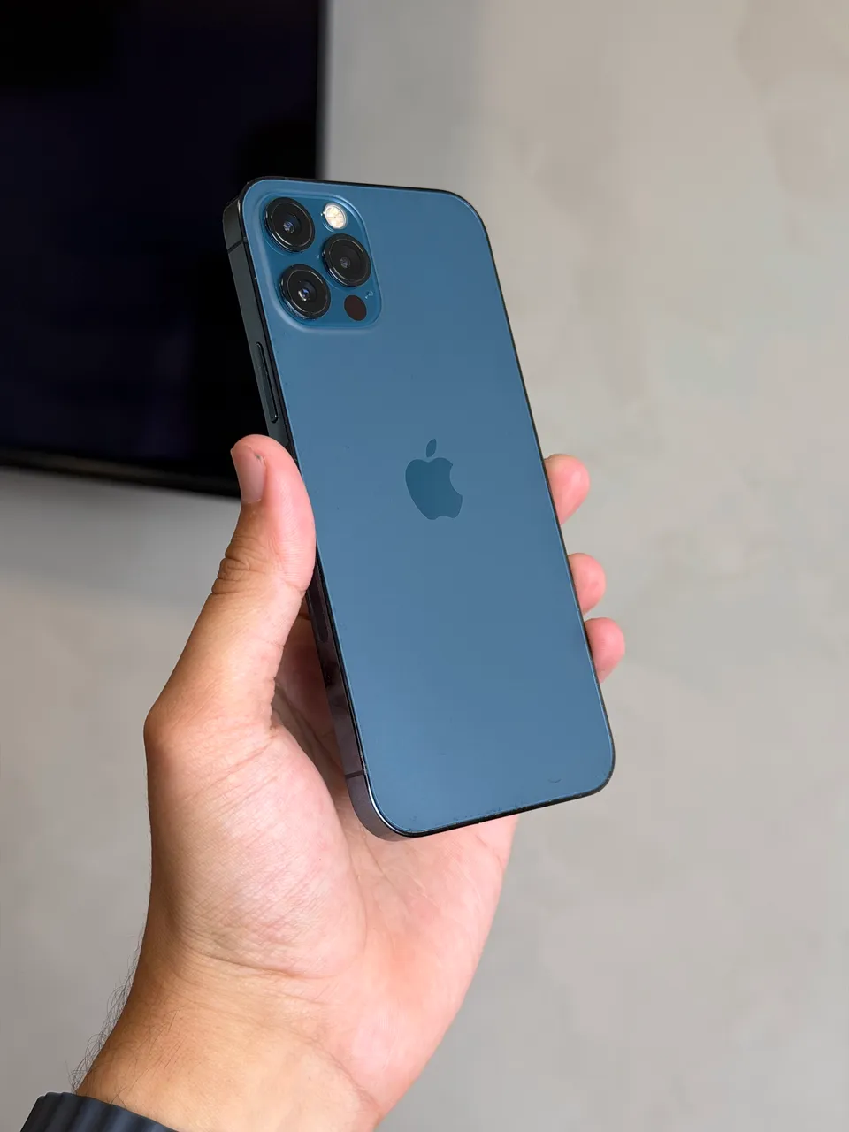 iPhone 12 Pro 128GB Graphite - Funcionando Perfeitamente