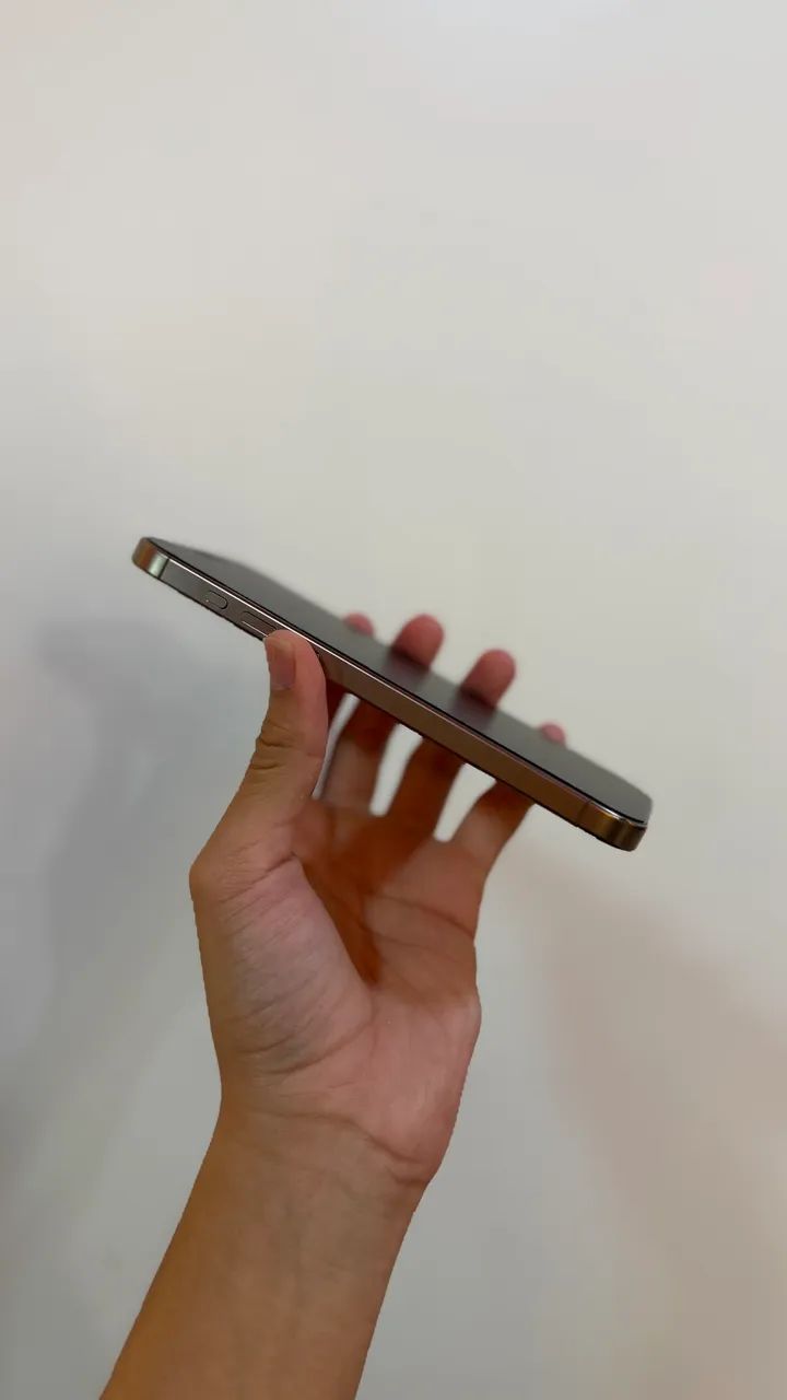 iPhone 16 Pro Max Desert  - Foto 3
