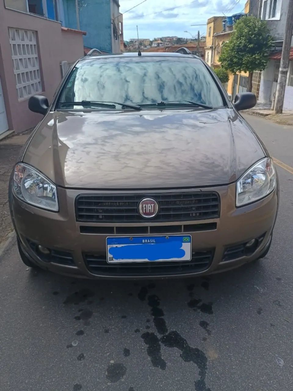 Fiat Strada 2012