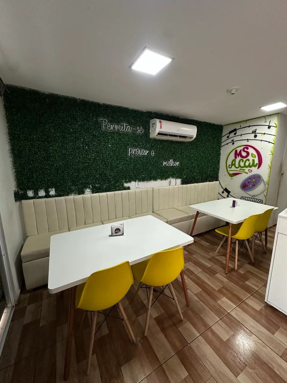 Loja de açaí completa 