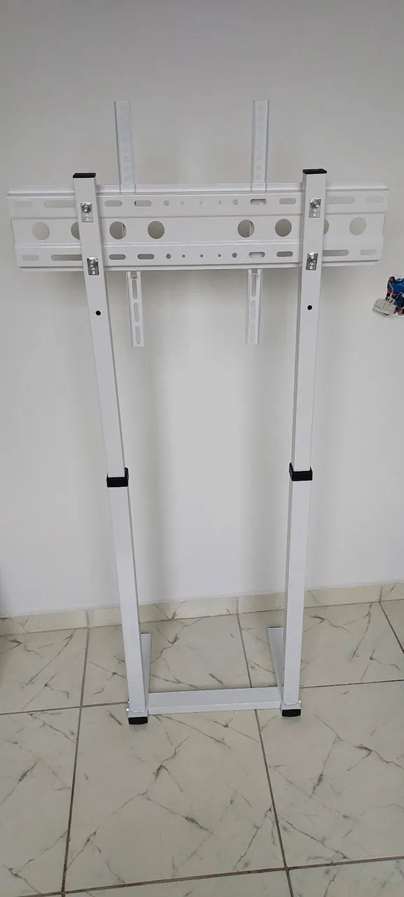 SUPORTE DE CHÃO PARA TV - Foto 3