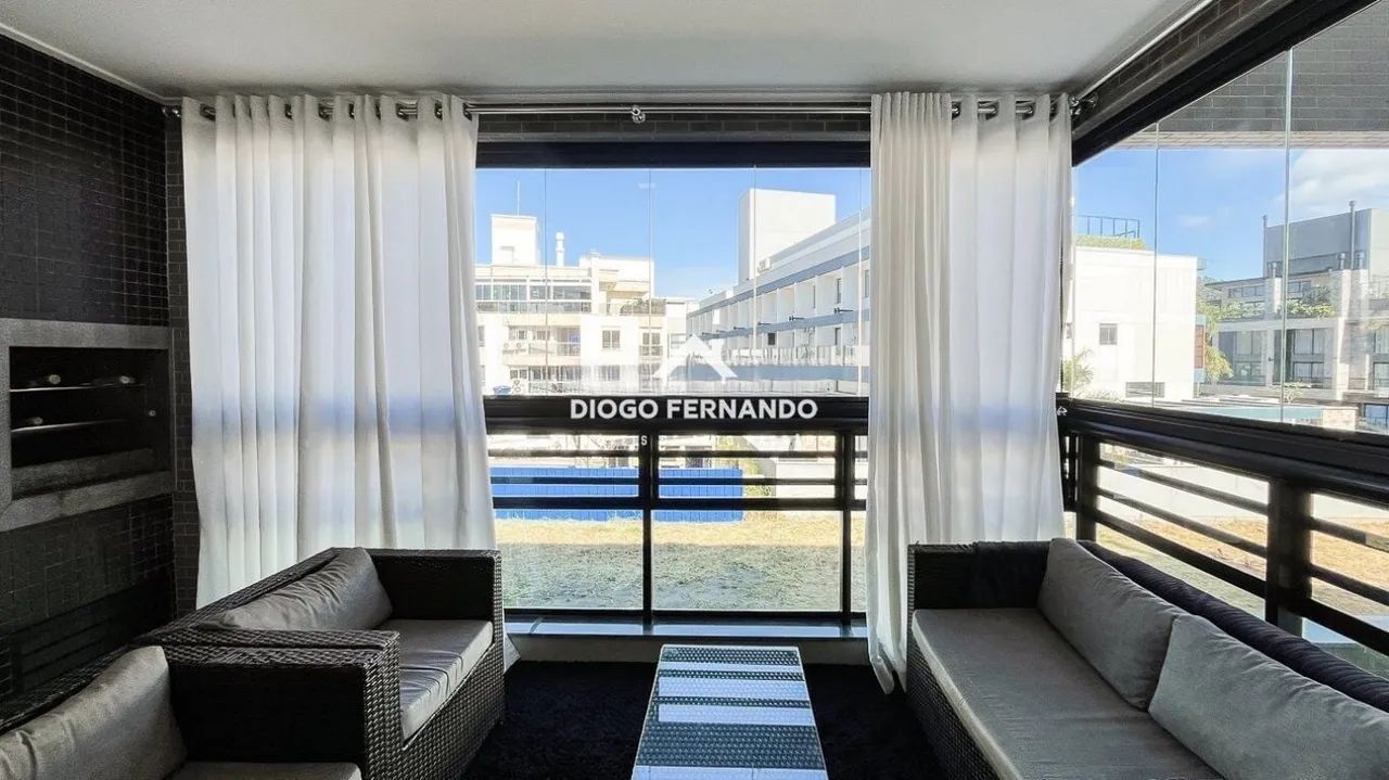 Apartamento Mobiliado à Venda no Novo Campeche