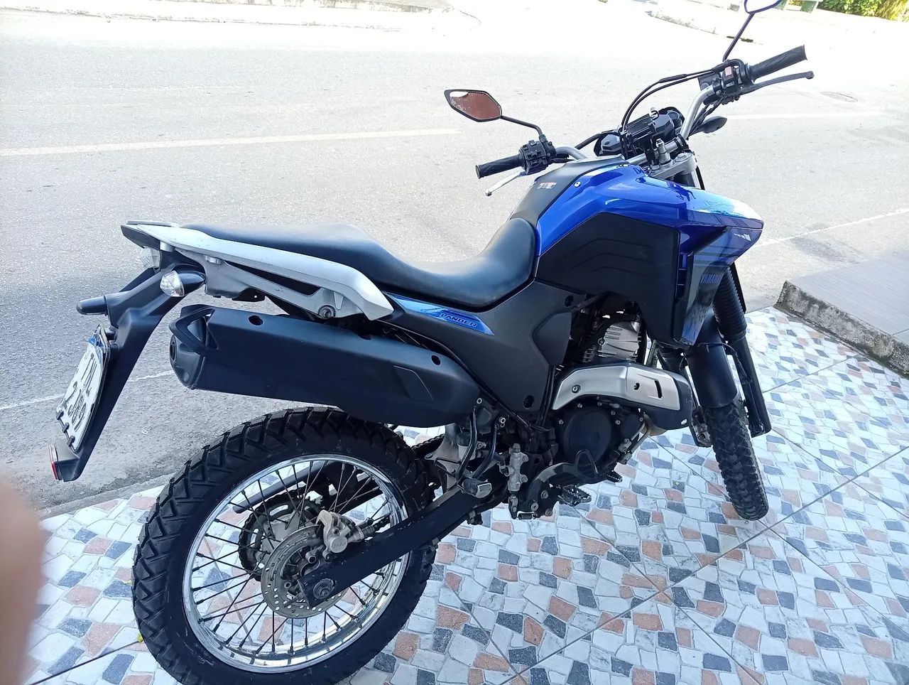XTZ LANDER 250  - Foto 3