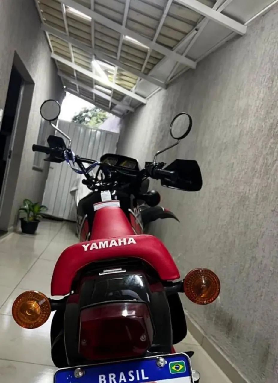 Moto Dt 180  - Foto 3