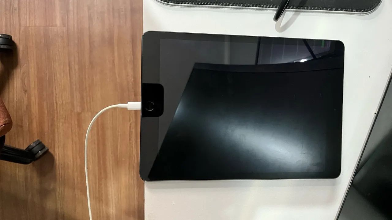 Ipad 9 geração - 64gb - com caixa - Foto 2