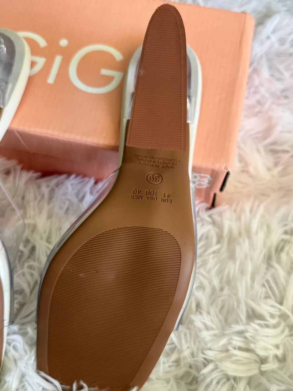 Sapato feminino lindo 