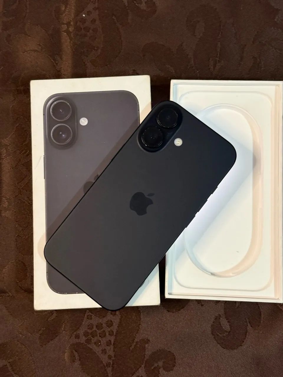 iPhone 16 128 GB 
