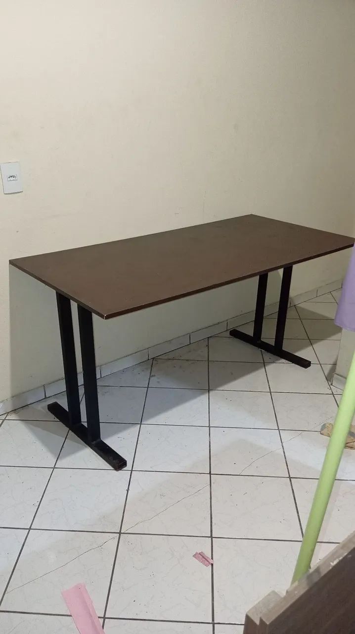 Mesa estilo industrial 